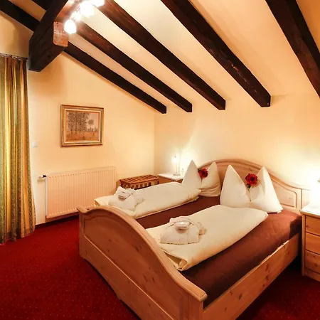 In Seefeld Near Rosshuette * Seefeld in Tirol